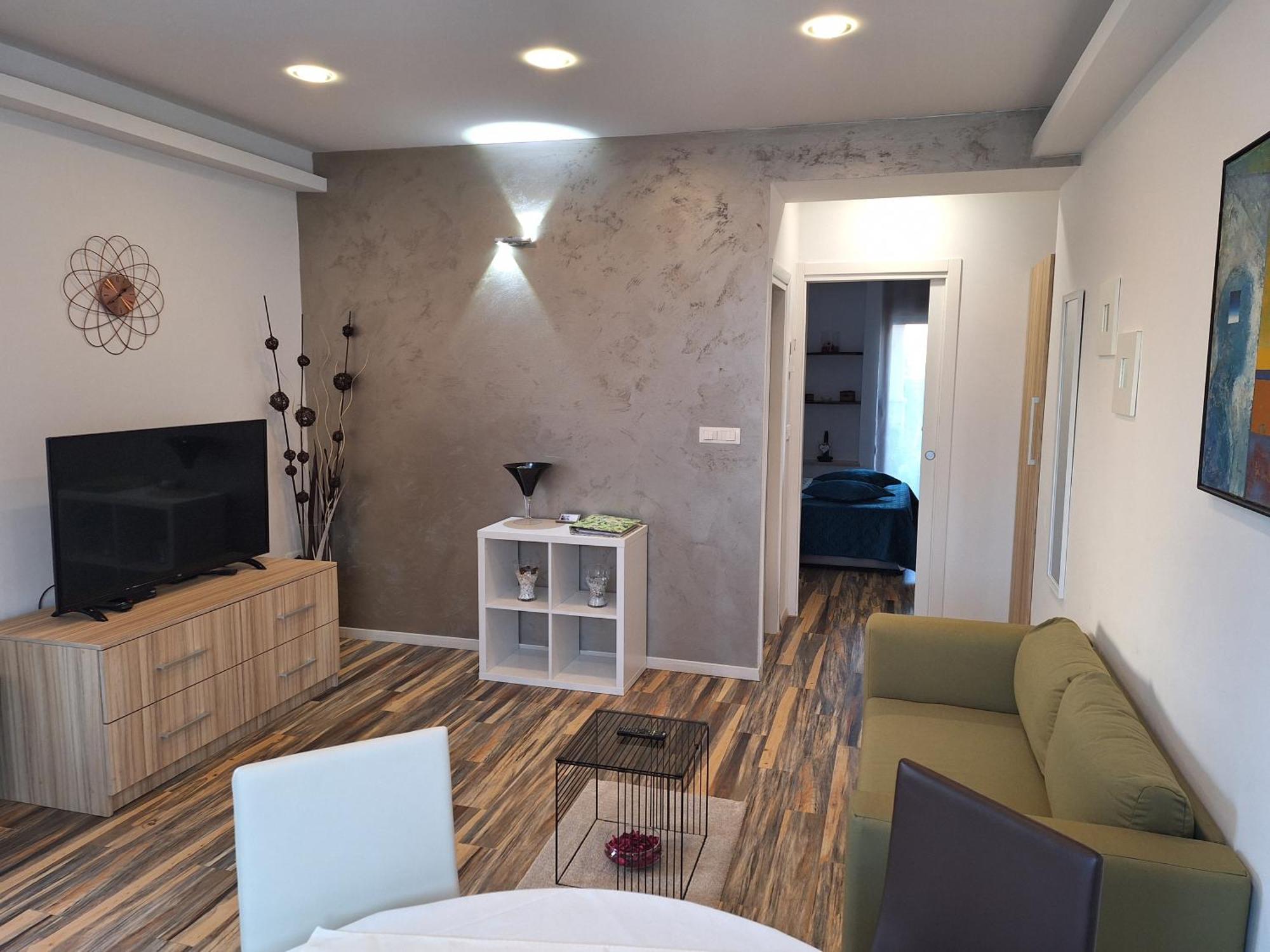 Apartments And Rooms Lorena 236 Ровинь Экстерьер фото